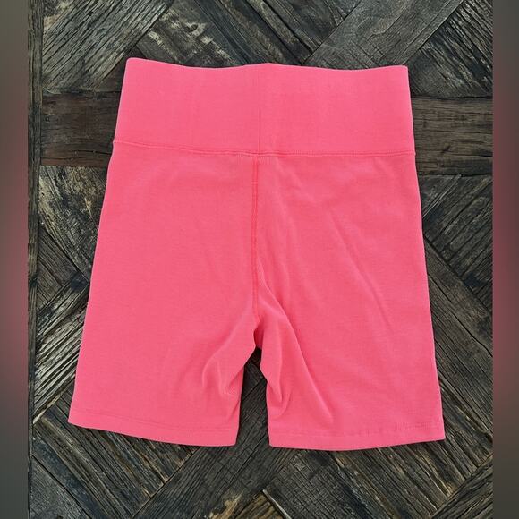 NWOT Air Jordan Women's Ribbed Pink Bike Shorts – Sz S - Picture 4 of 7